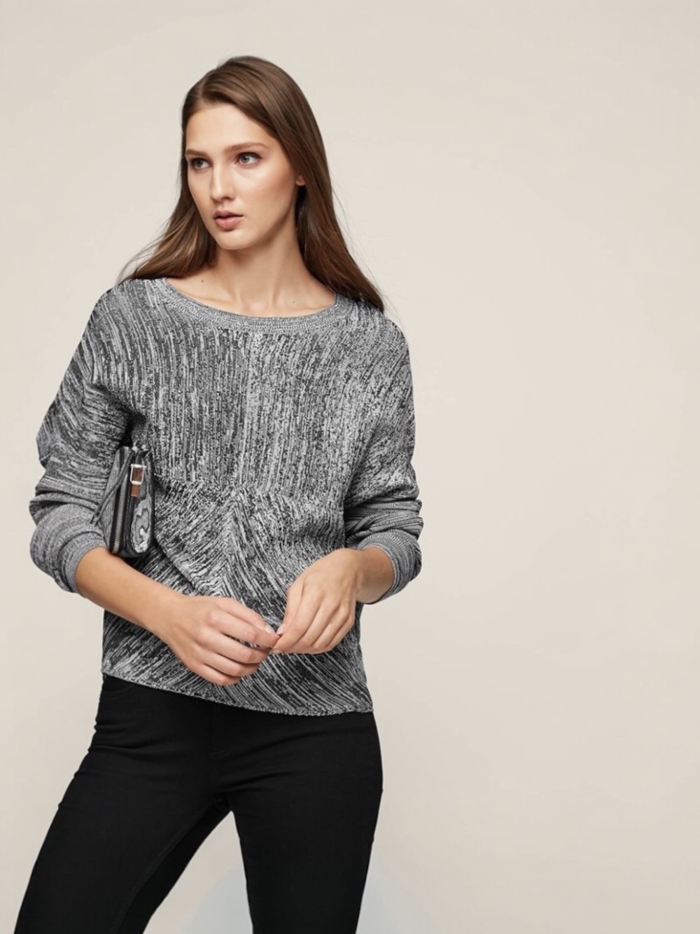 Reiss Aida Structured Long Sleeve Top Sweater Relaxed Silhouette Size M